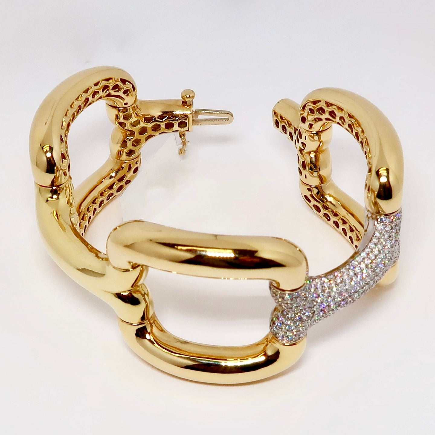 18k Yellow Gold Three Rectangle Link Bracelet with One Diamond
