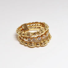 Load image into Gallery viewer, 18k Yellow Gold &amp; Diamond 3 Row Nutmeg Ring
