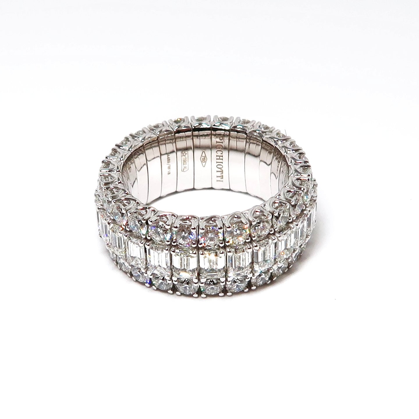 18k White Gold Emerald Cut & Round Diamond Expanding Ring