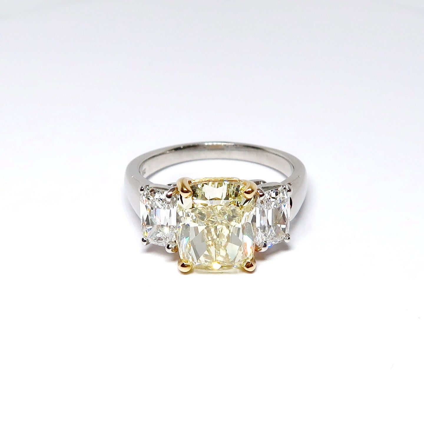Yellow Gold & Platinum Fancy Yellow Diamond Ring