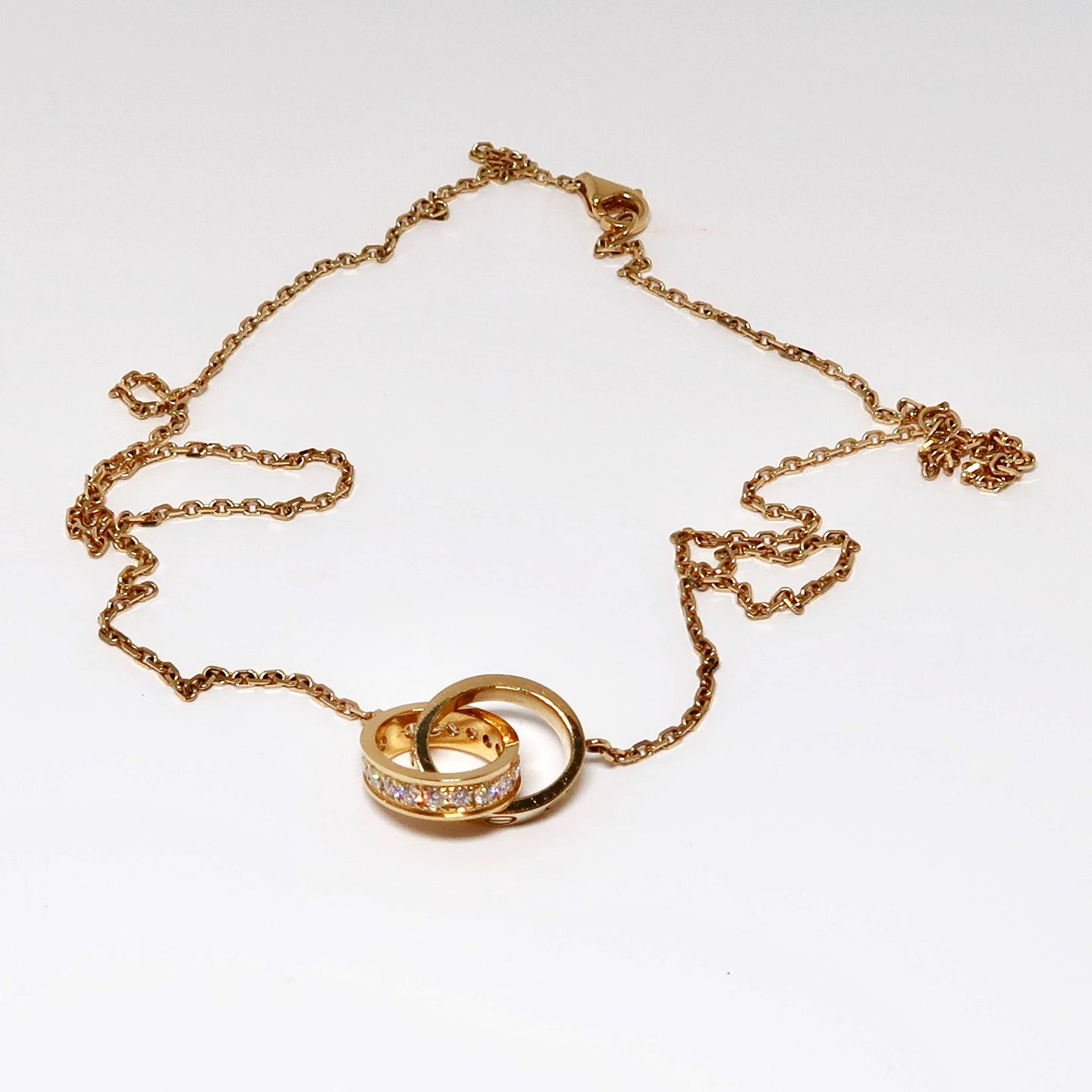 18k Yellow Gold Interlocking Ring Necklace with Diamonds