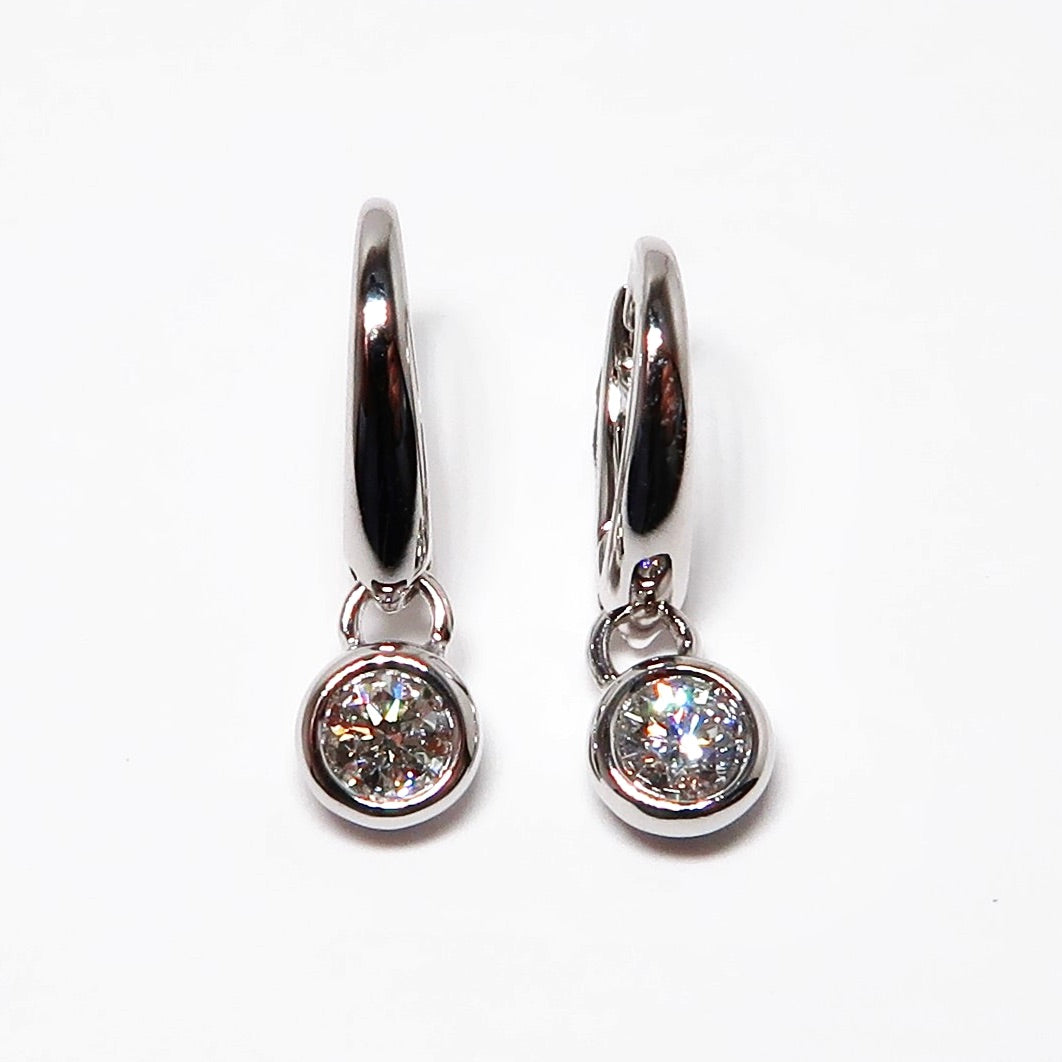 Diamond Dangle Earring, 2 White Round Diamonds