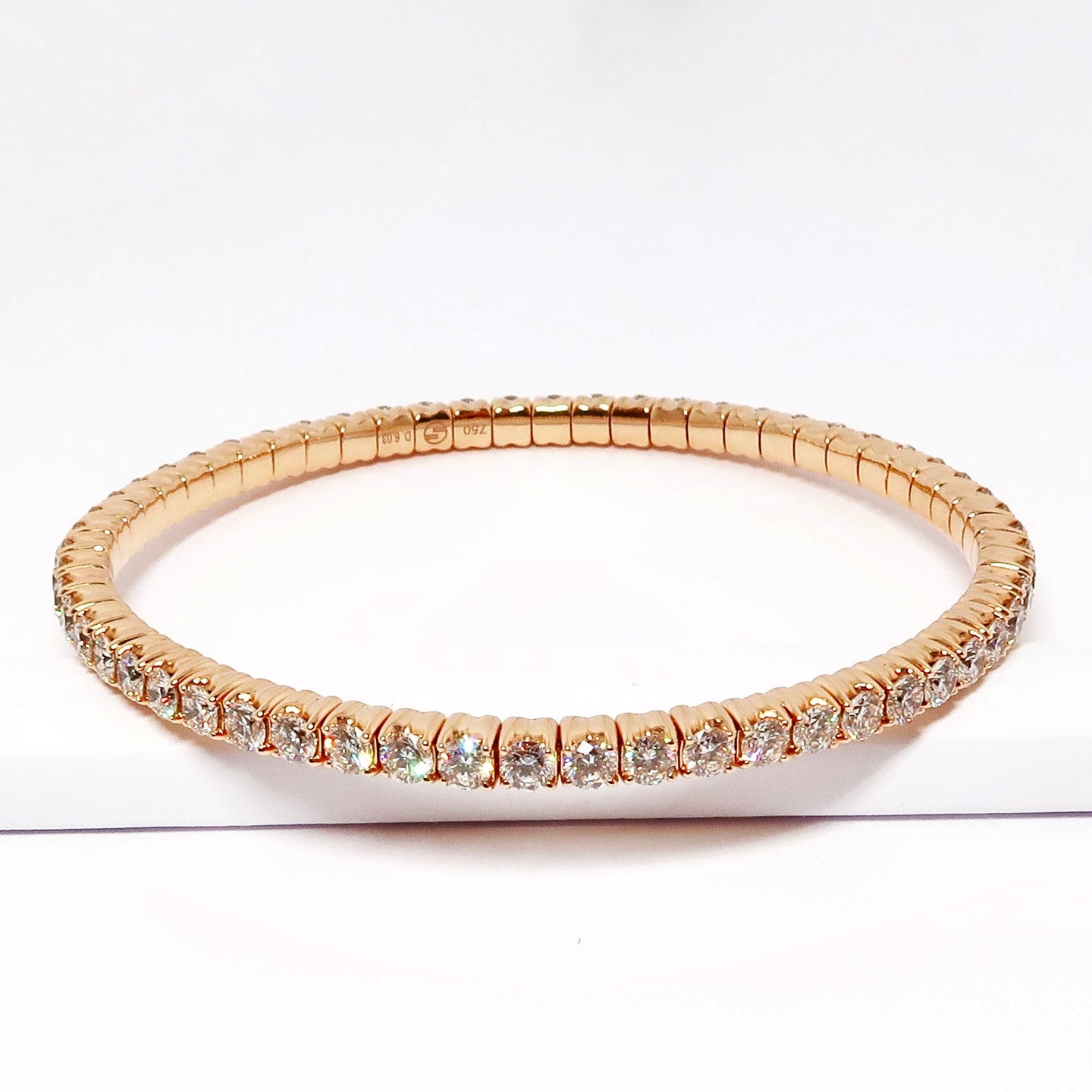 18k Rose Gold Stretch Bangle Bracelet with Diamonds