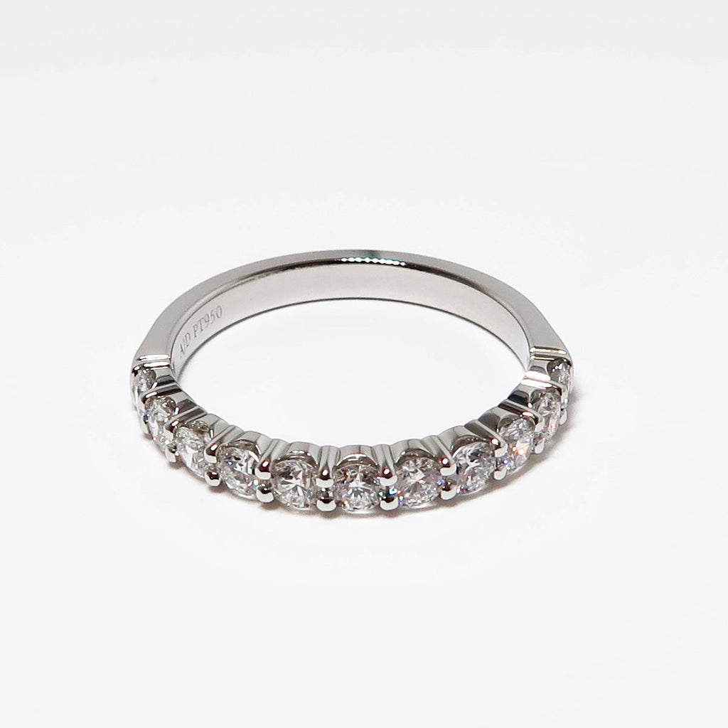 Round Diamond Part-way Band