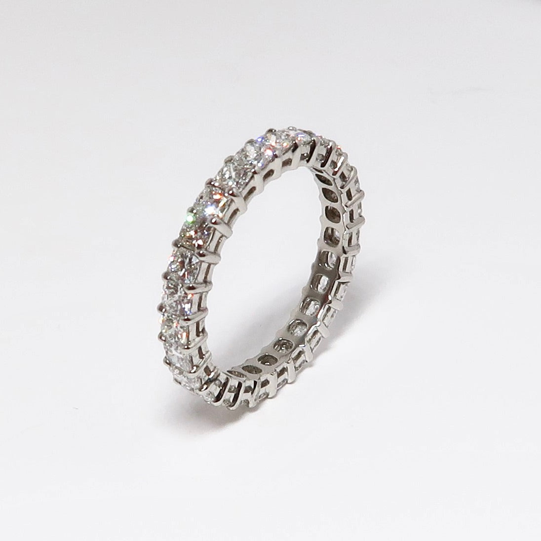 Cushion Cut Diamond Band