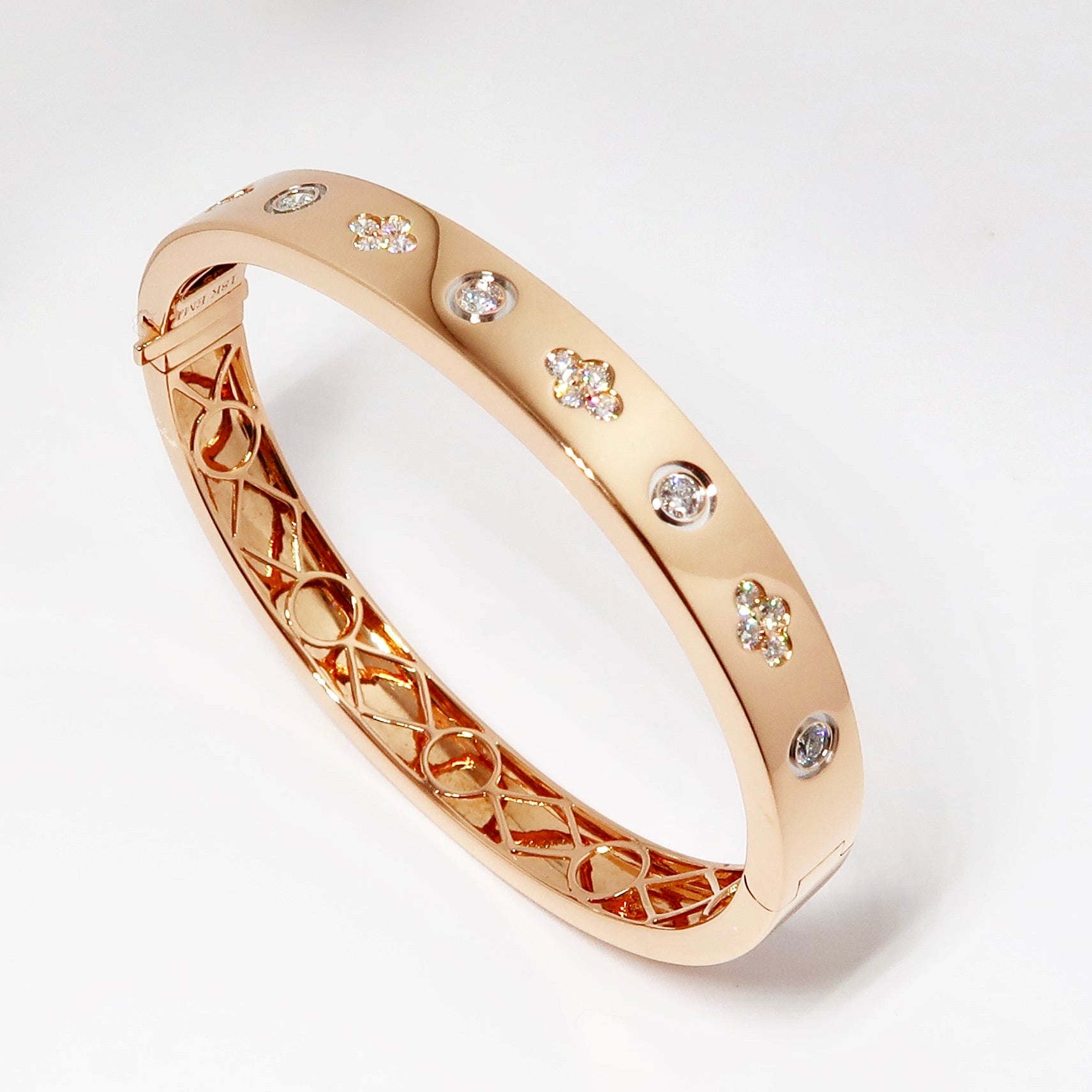 18k Rose Gold Bangle with Diamonds