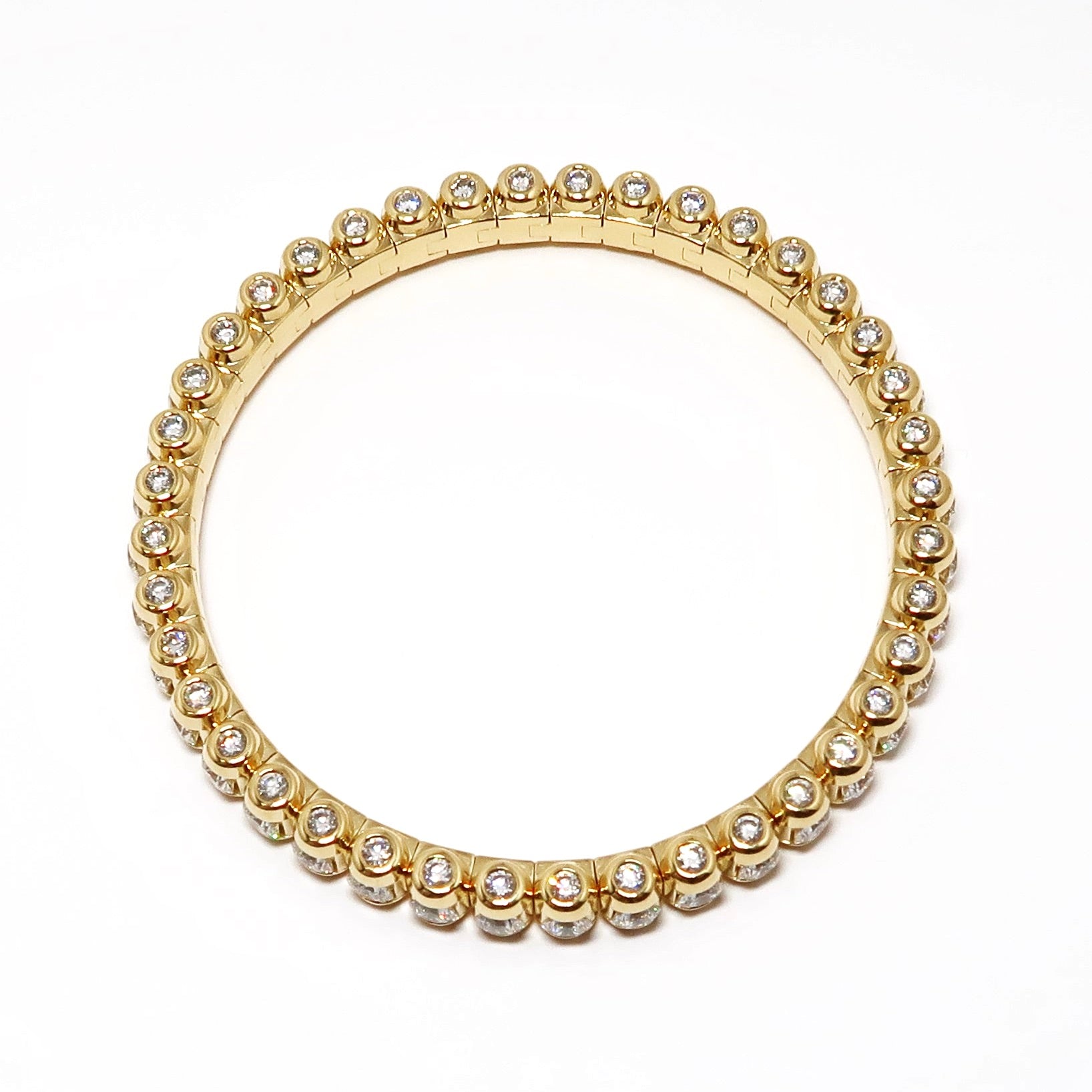 18k Yellow Gold Round Diamond Expanding Bracelet