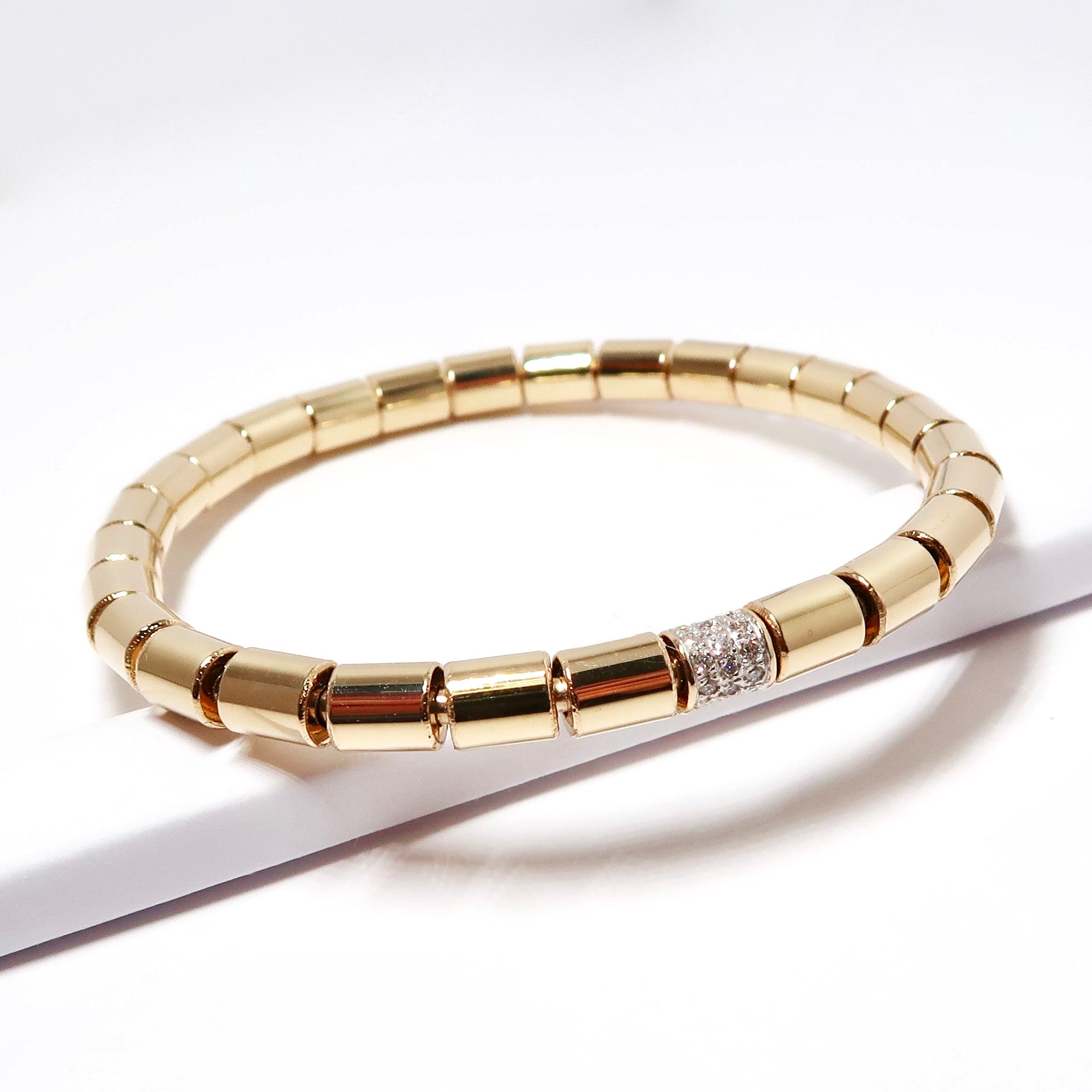 14k Yellow Gold Stretch Bracelet with Diamonds