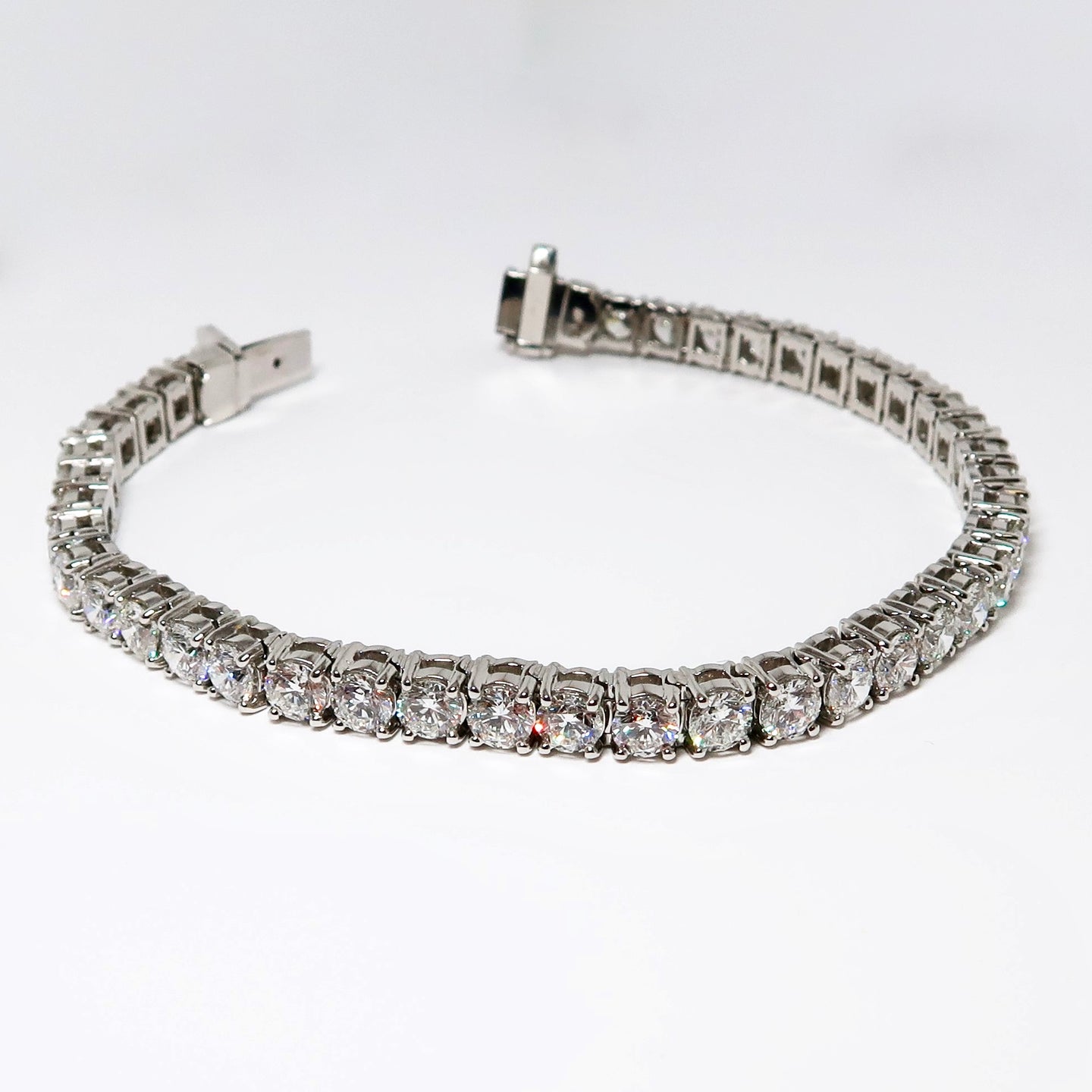 10.45ctw Diamond Tennis Bracelet