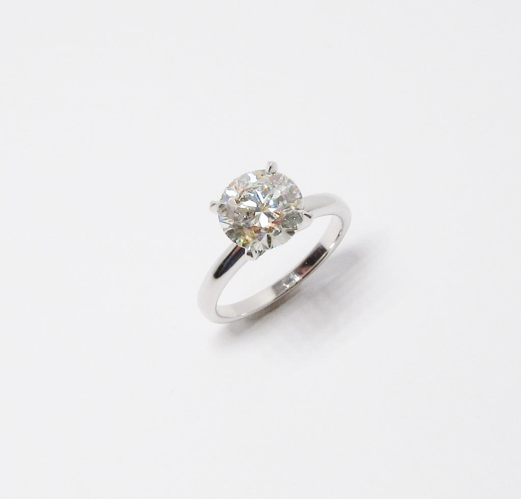 Round Diamond Solitaire Ring