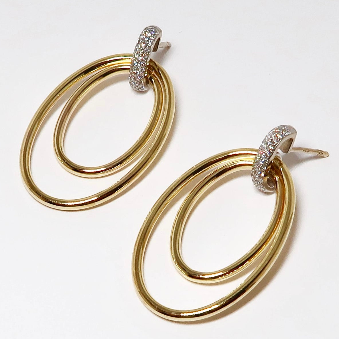14k Yellow Gold Oval Link Earrings with Pave Diamond Top