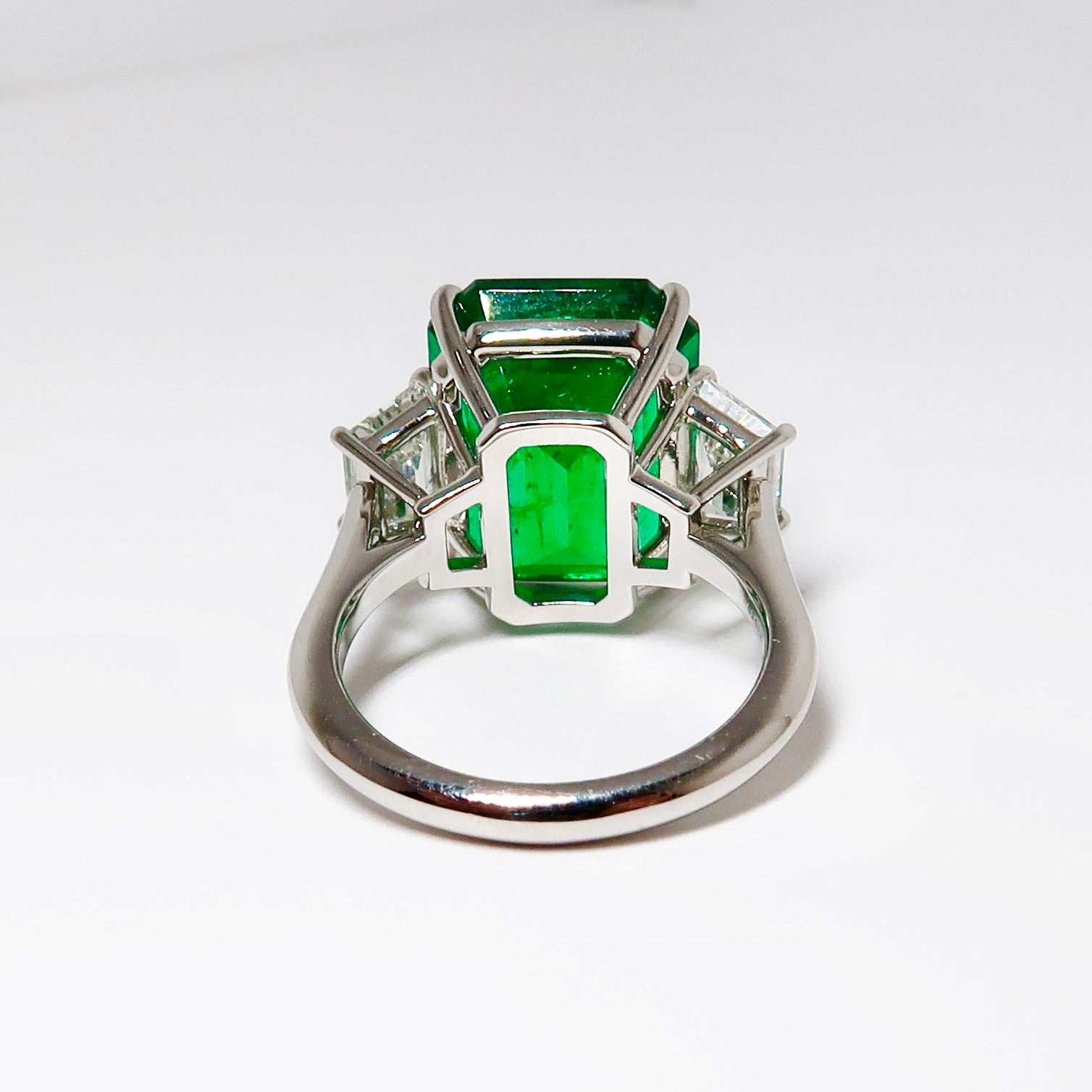 Emerald & Diamond Ring