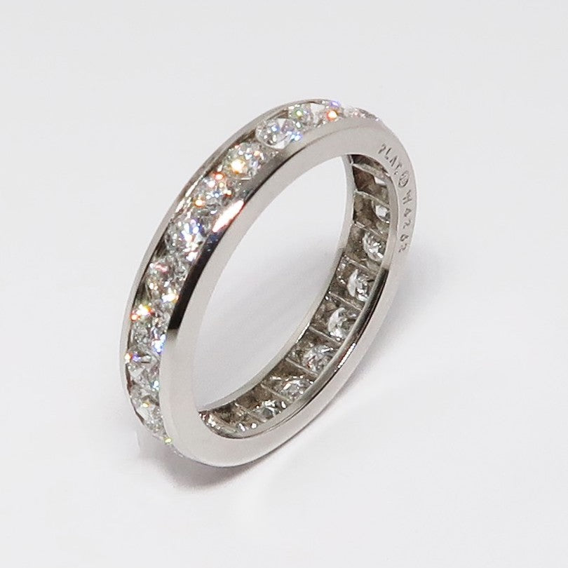 Diamond Channel Set Guard Ring