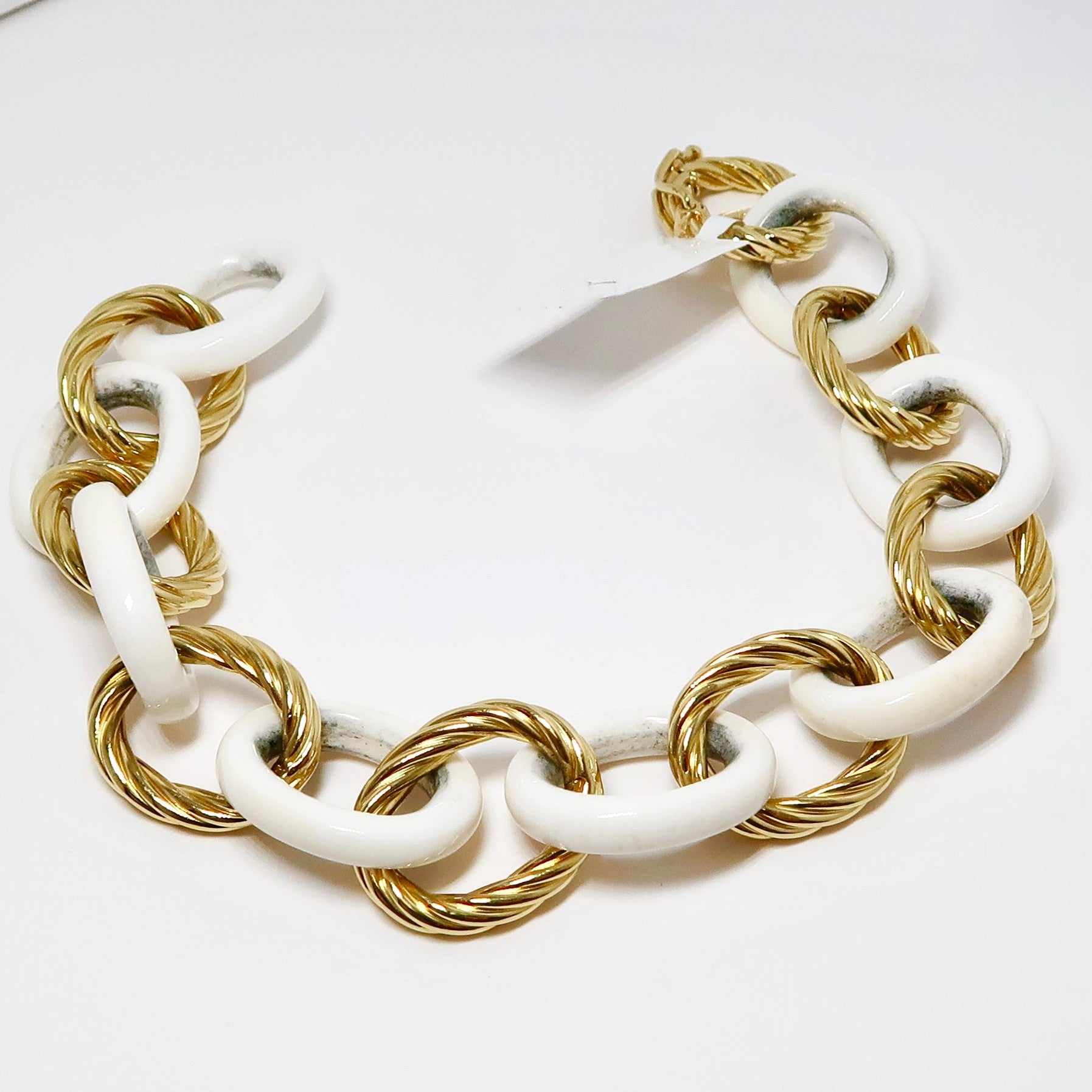 18k Yellow Gold and Agate Bracelet