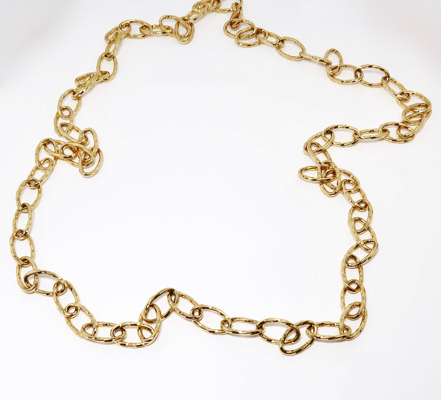 18k Yellow Gold Twisted Square Ovals Link Necklace
