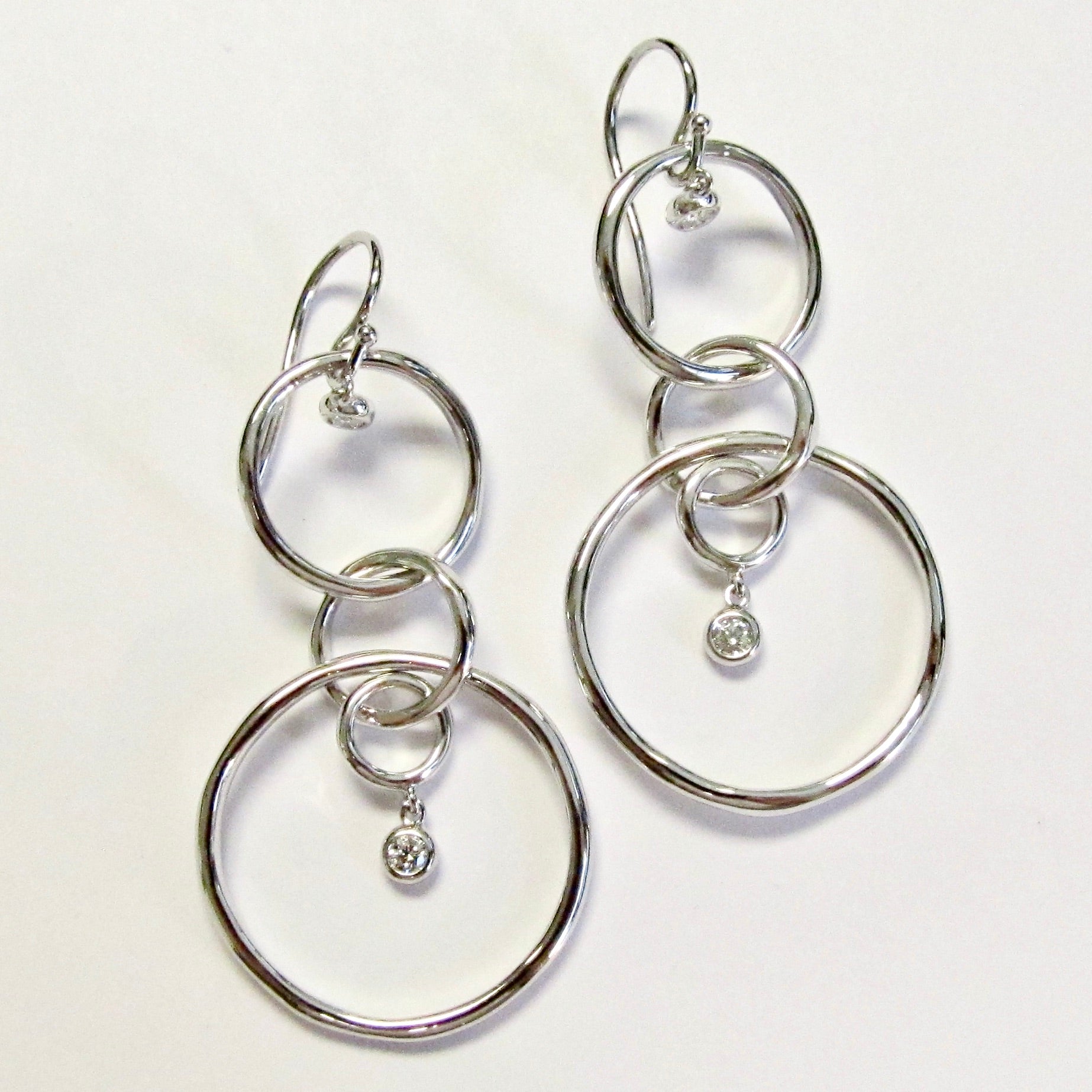 18k White Gold Multi-Circle Dangle Earrings