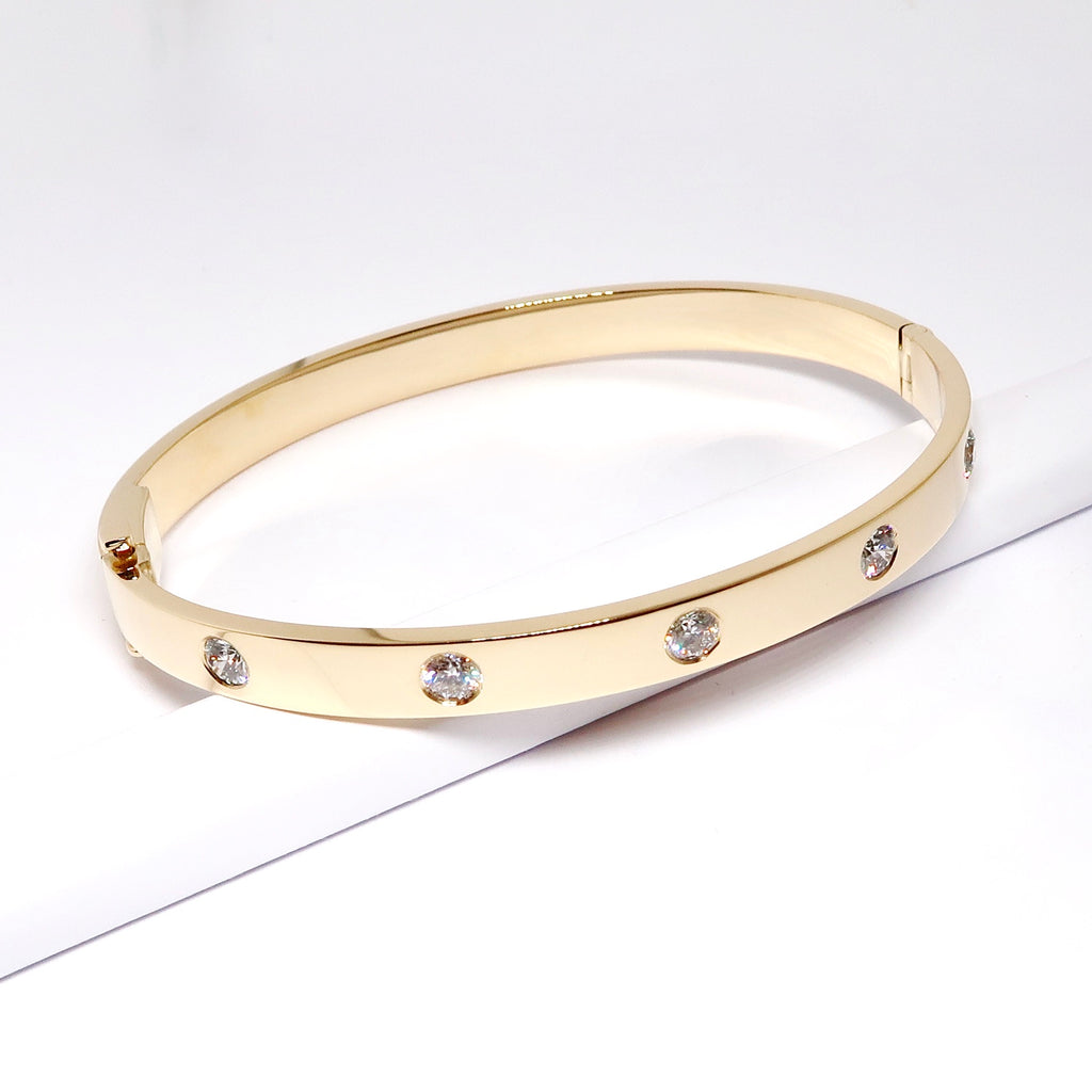 Yellow Gold Bangle Bracelet with Diamonds