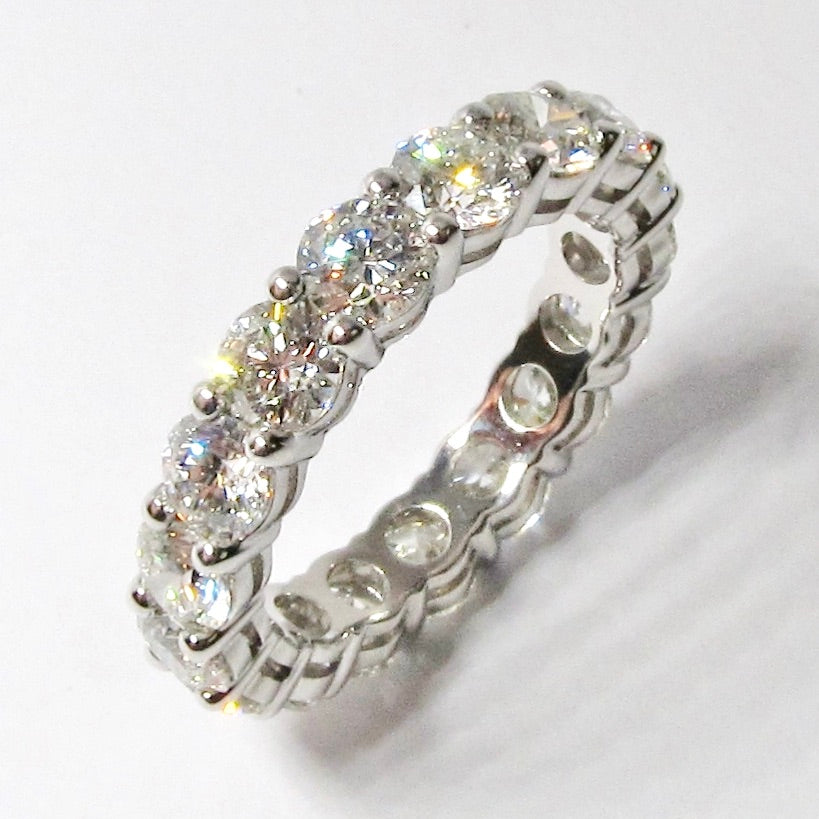 Diamond Eternity Guard Ring