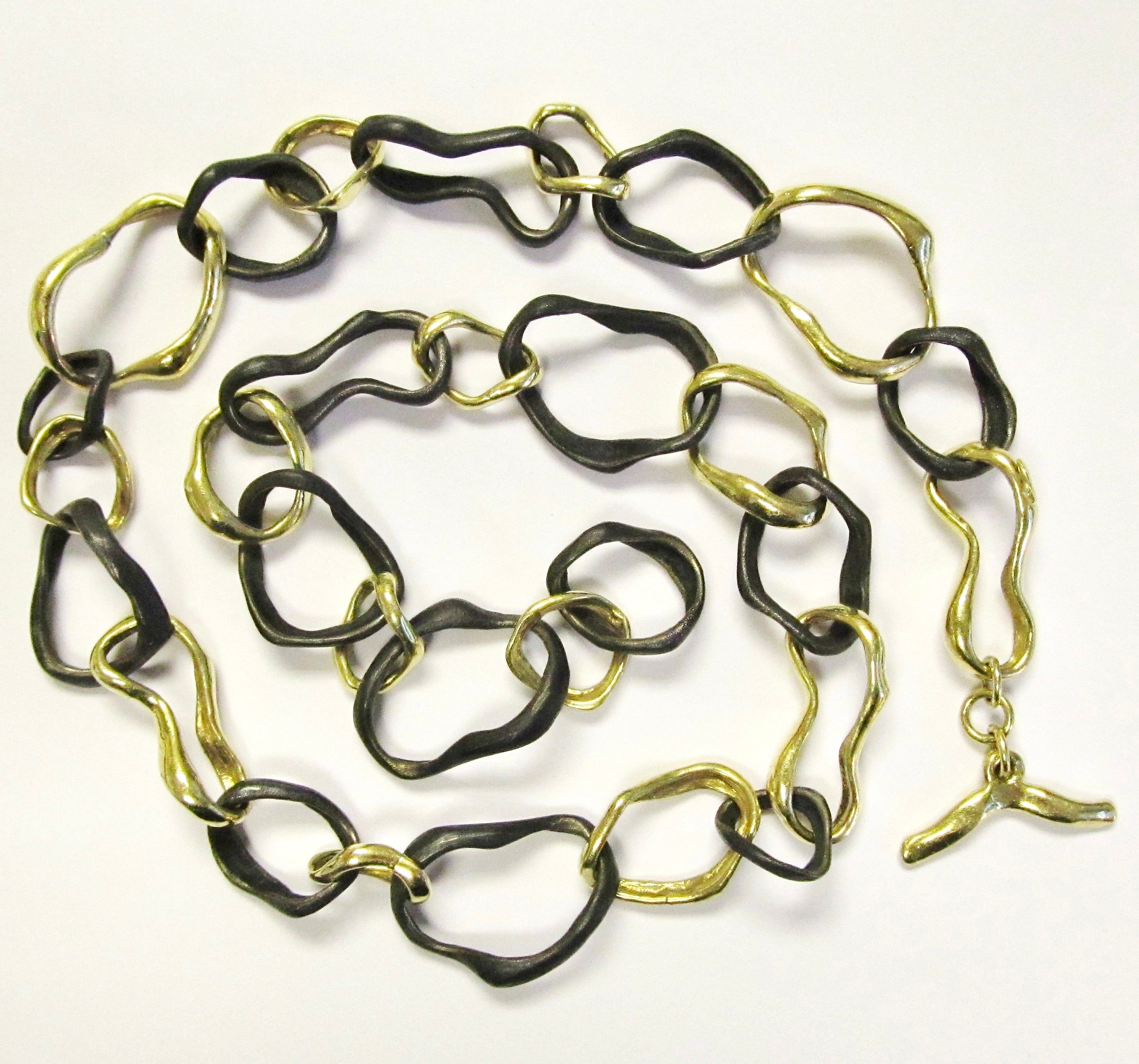 Confluence Open Link Necklace