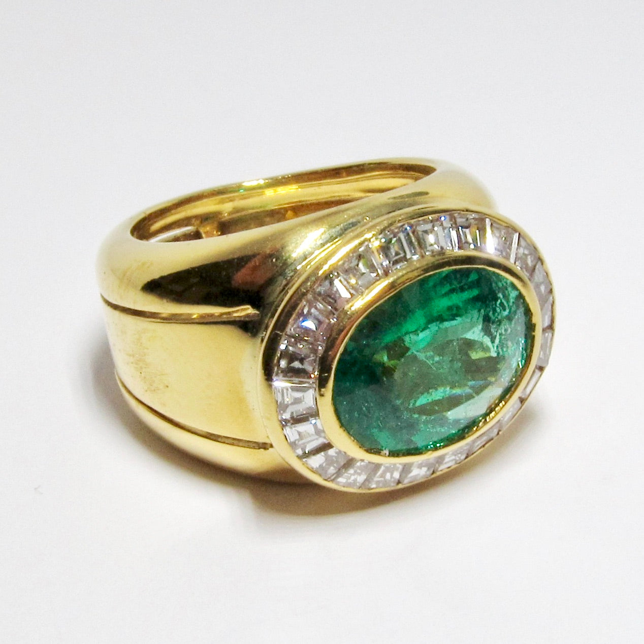 Oval Emerald & Diamond Ring