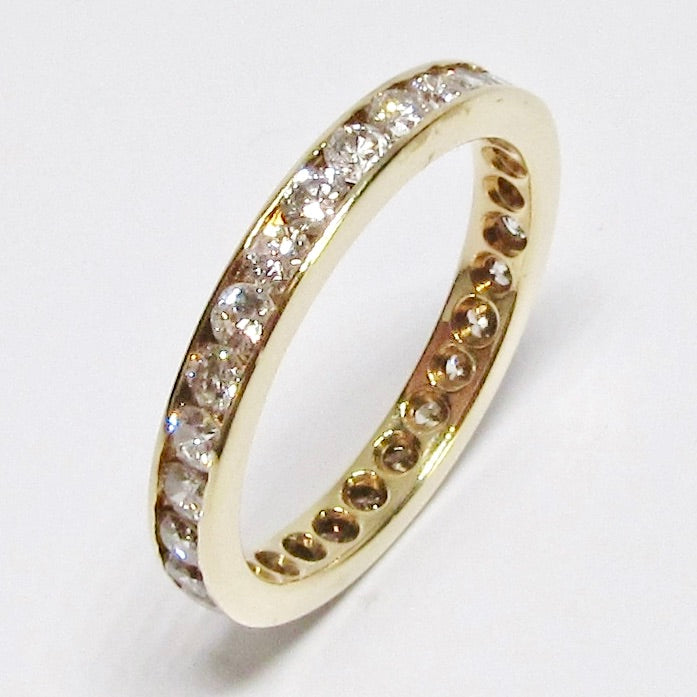 18k Yellow Gold Diamond Eternity Band