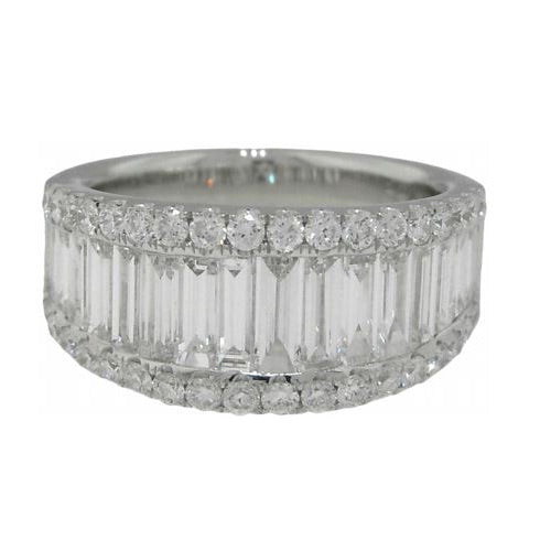 White Gold Round and Baguette Diamond Ring