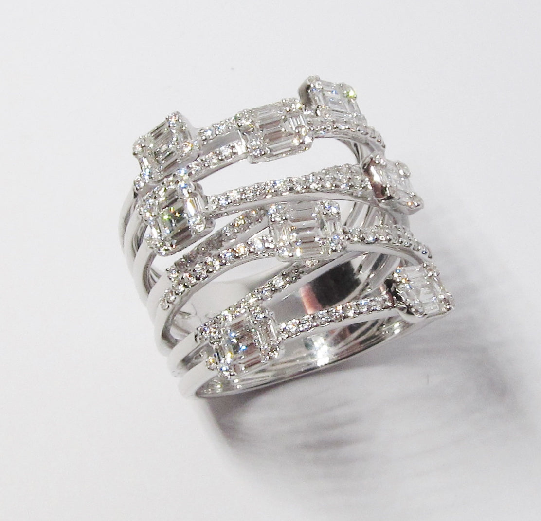 18kt White Gold 7-Row Diamond Ring