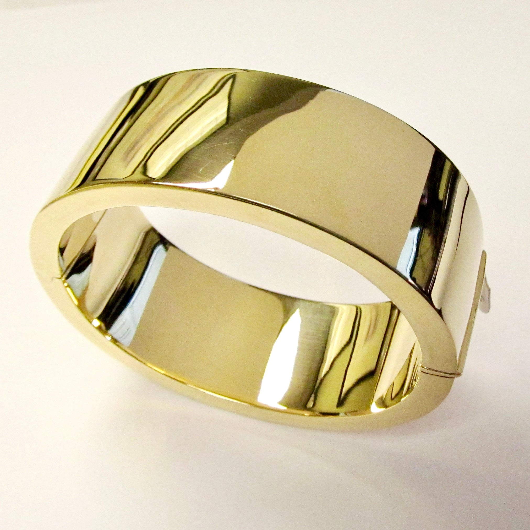 14k Yellow Gold, 25mm Wide Flat Bangle