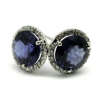18kt White Gold Sapphire Earrings