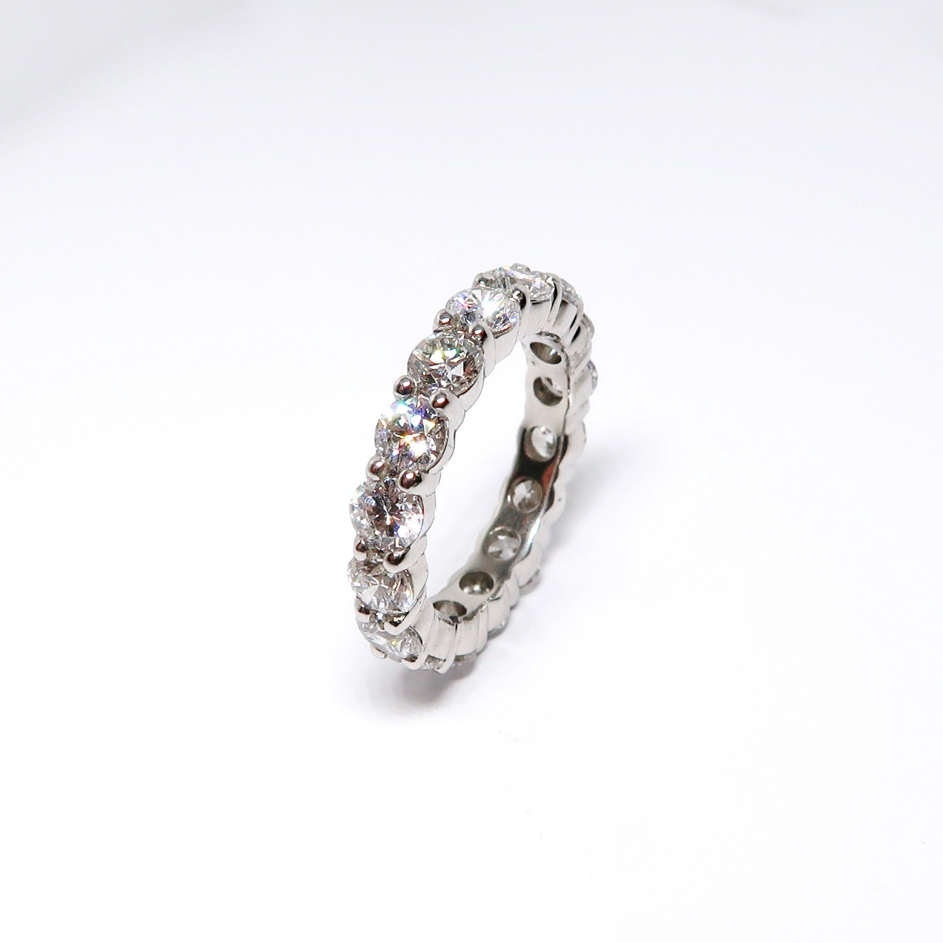 Platinum Shared Prong Diamond Eternity Band