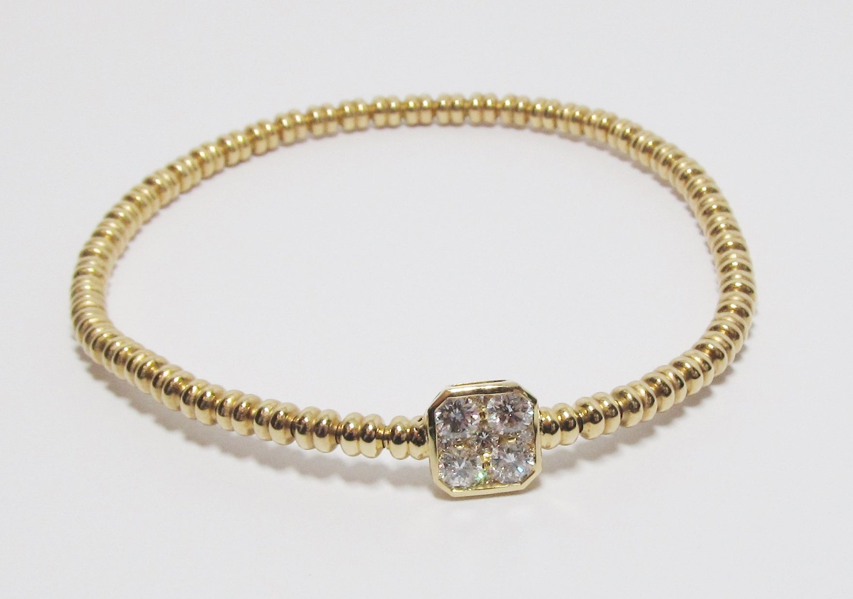 18k Yellow Gold Bangle with Square Shaped Station with Diamonds