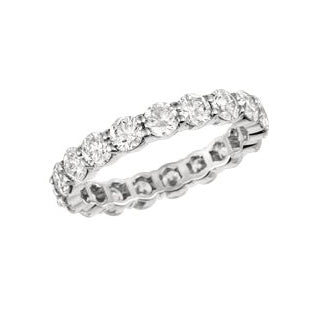 Round Cut Diamond Band