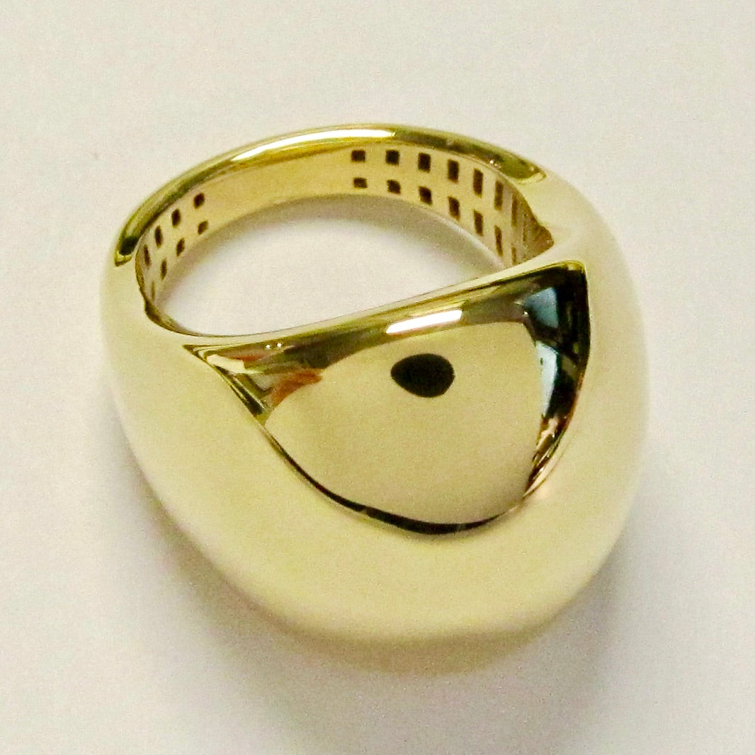 18k Yellow Gold Dome Ring