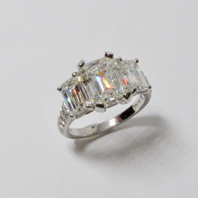 Load image into Gallery viewer, Emerald Cut Diamond 3 Stone Ring
