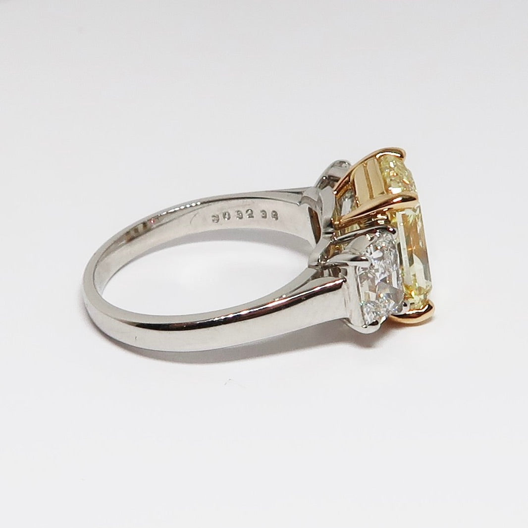 Gold Platinum FIY Diamond Ring
