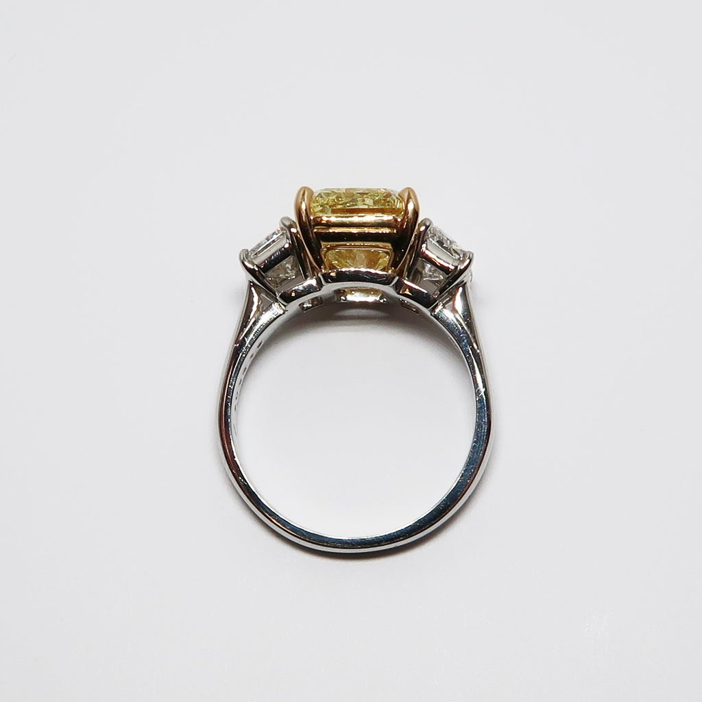 Gold Platinum FIY Diamond Ring