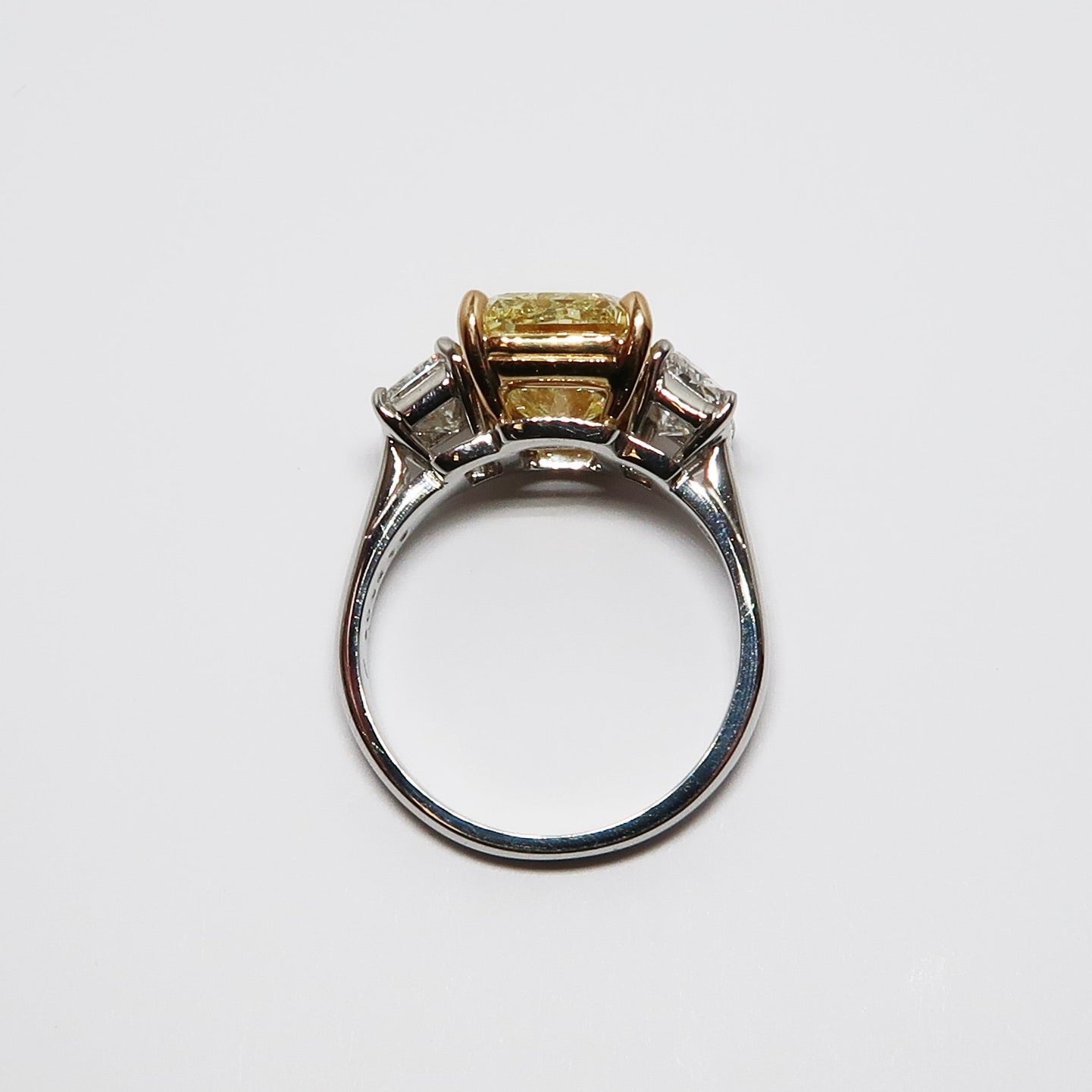 Gold Platinum FIY Diamond Ring