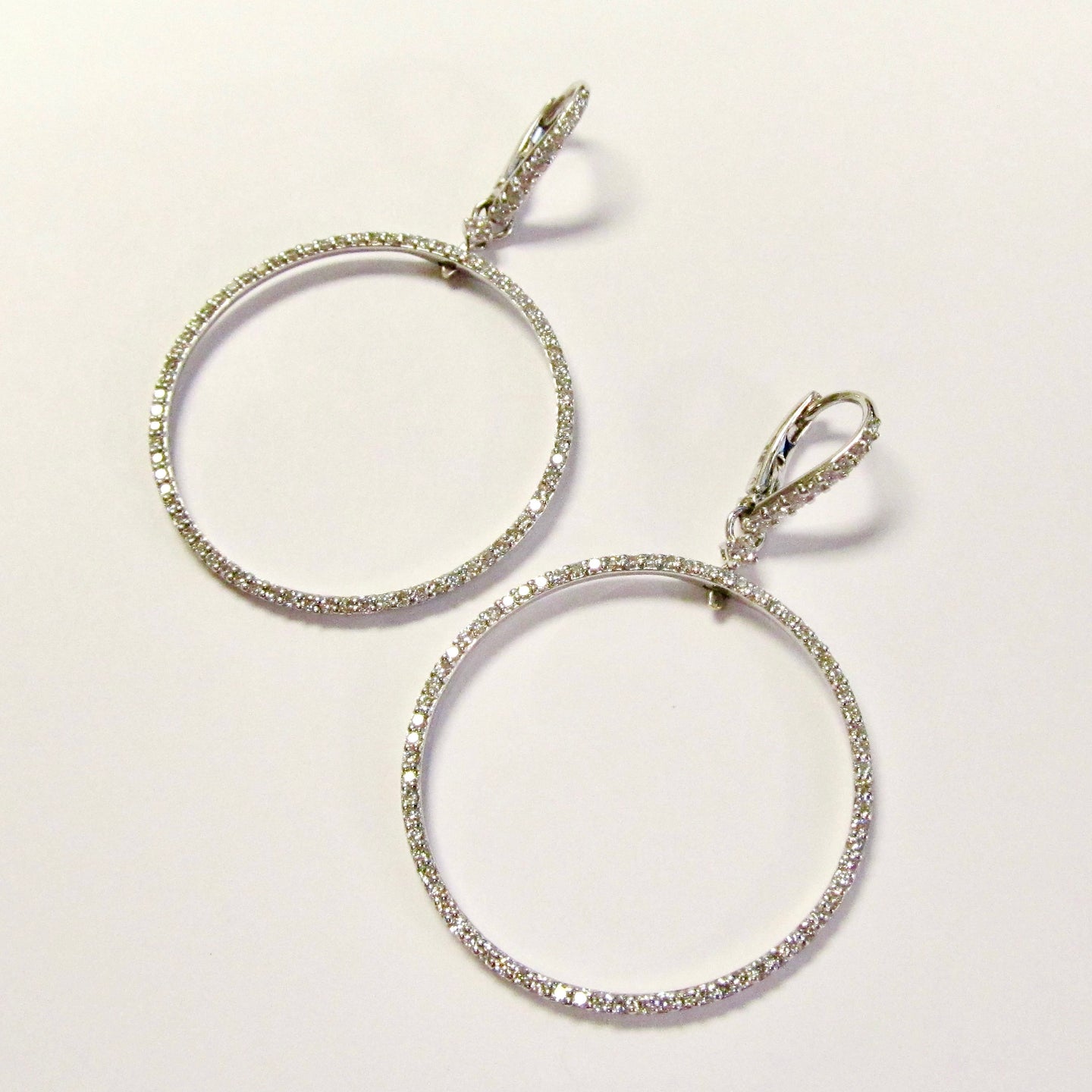 18k White Gold Diamond Double Hoop Earrings