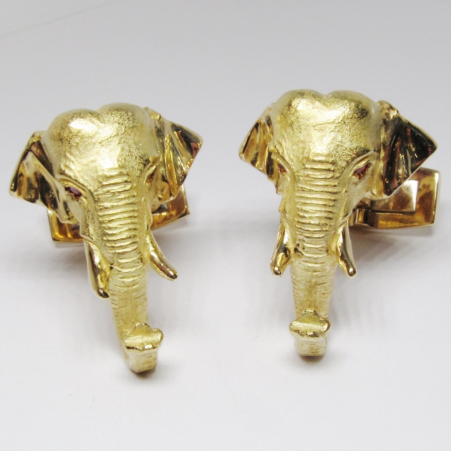 18k Yellow Gold Large Elephant Cufflinks