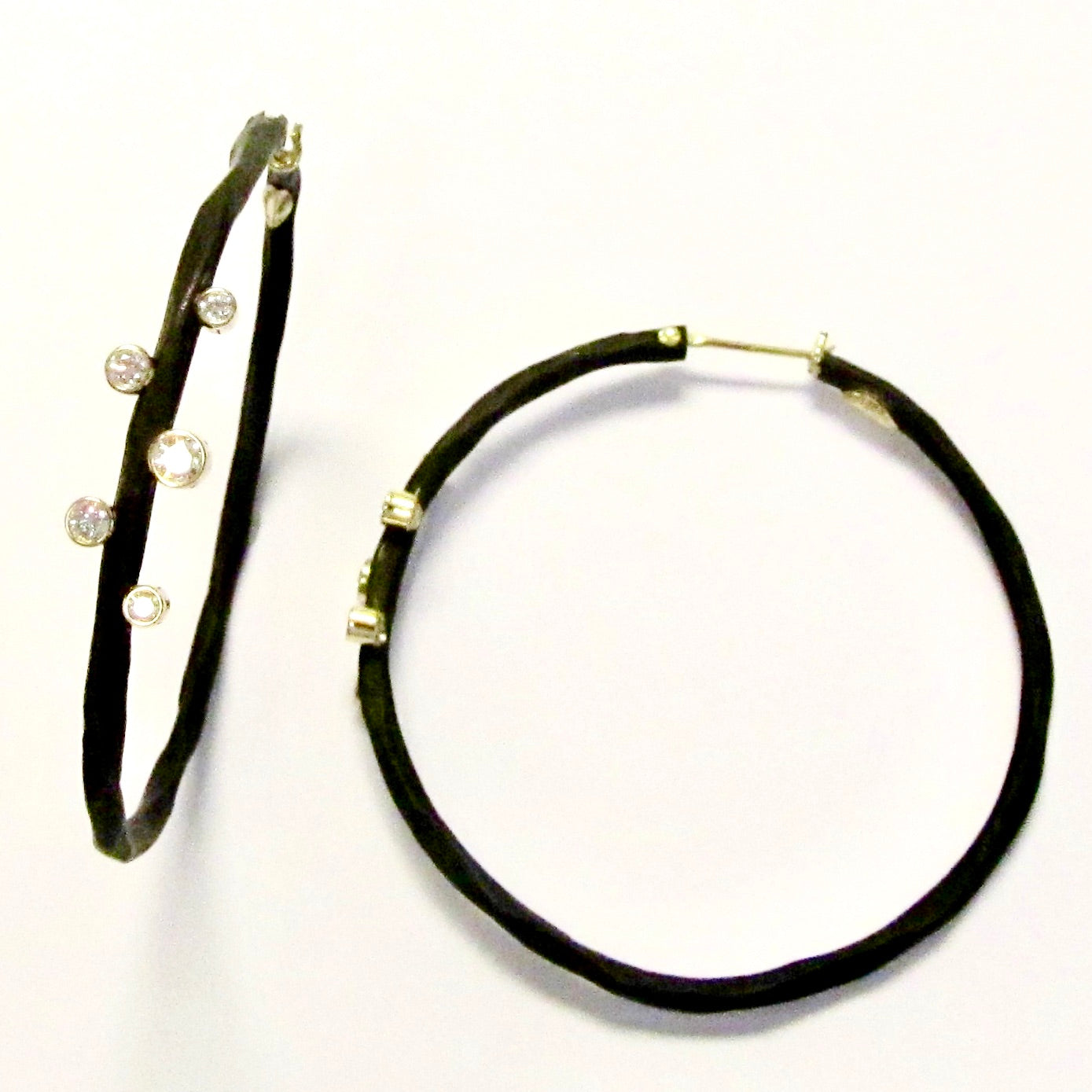 Rogue River Medium Hoop Earrings