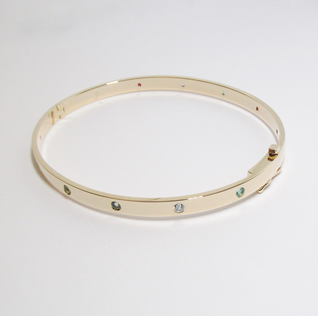 14k Yellow Gold Bangle with 12 Round Semi-Precious Stones