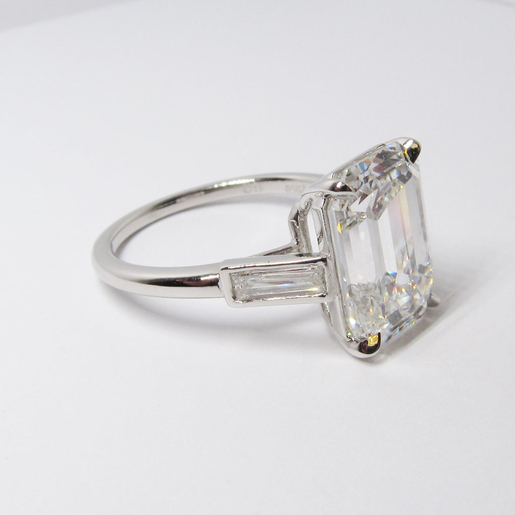 Emerald Cut Diamond 3-Stone Ring