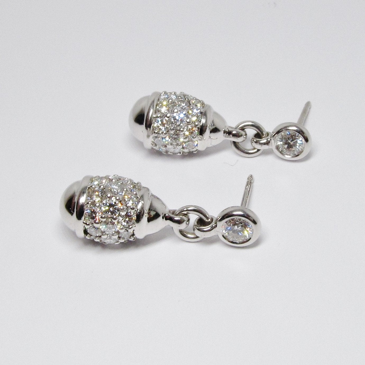 18k White Gold Earrings (62 Diamonds)