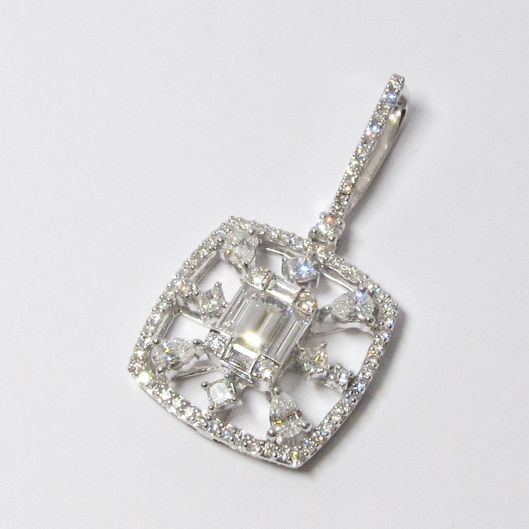 18k White Gold Round, Baguette Diamond Pin