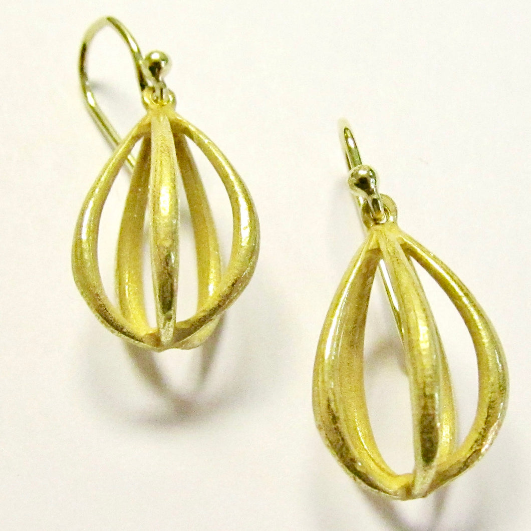 18k Yellow Gold Small Dangle Earrings