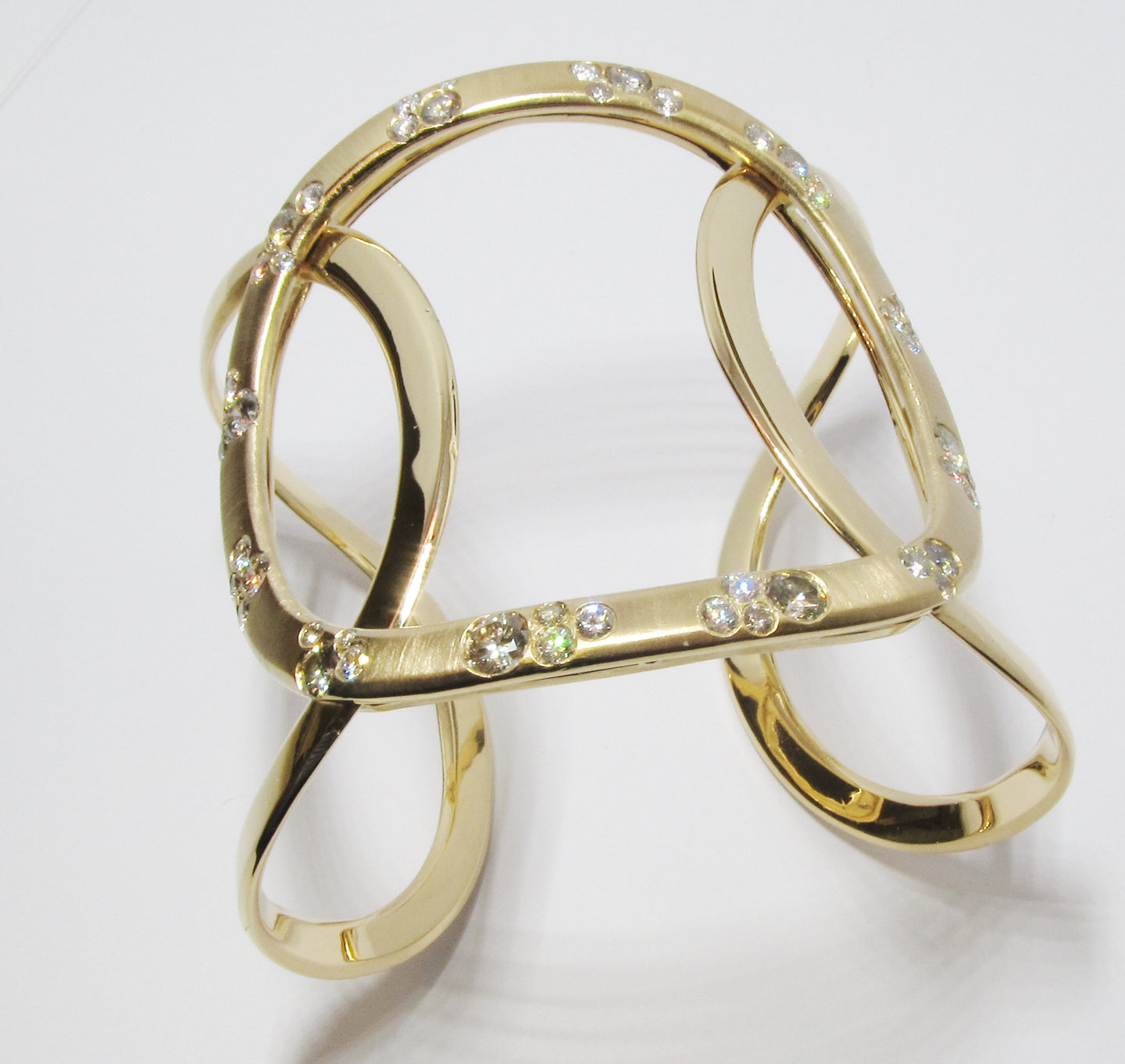 18k Yellow Gold 3 Ring Bangle Bracelet