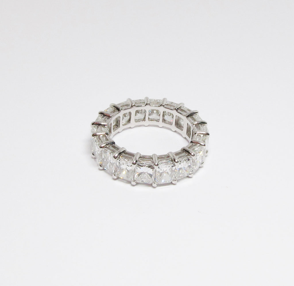 Diamond Eternity Band, 18 Radiant Cut Diamonds
