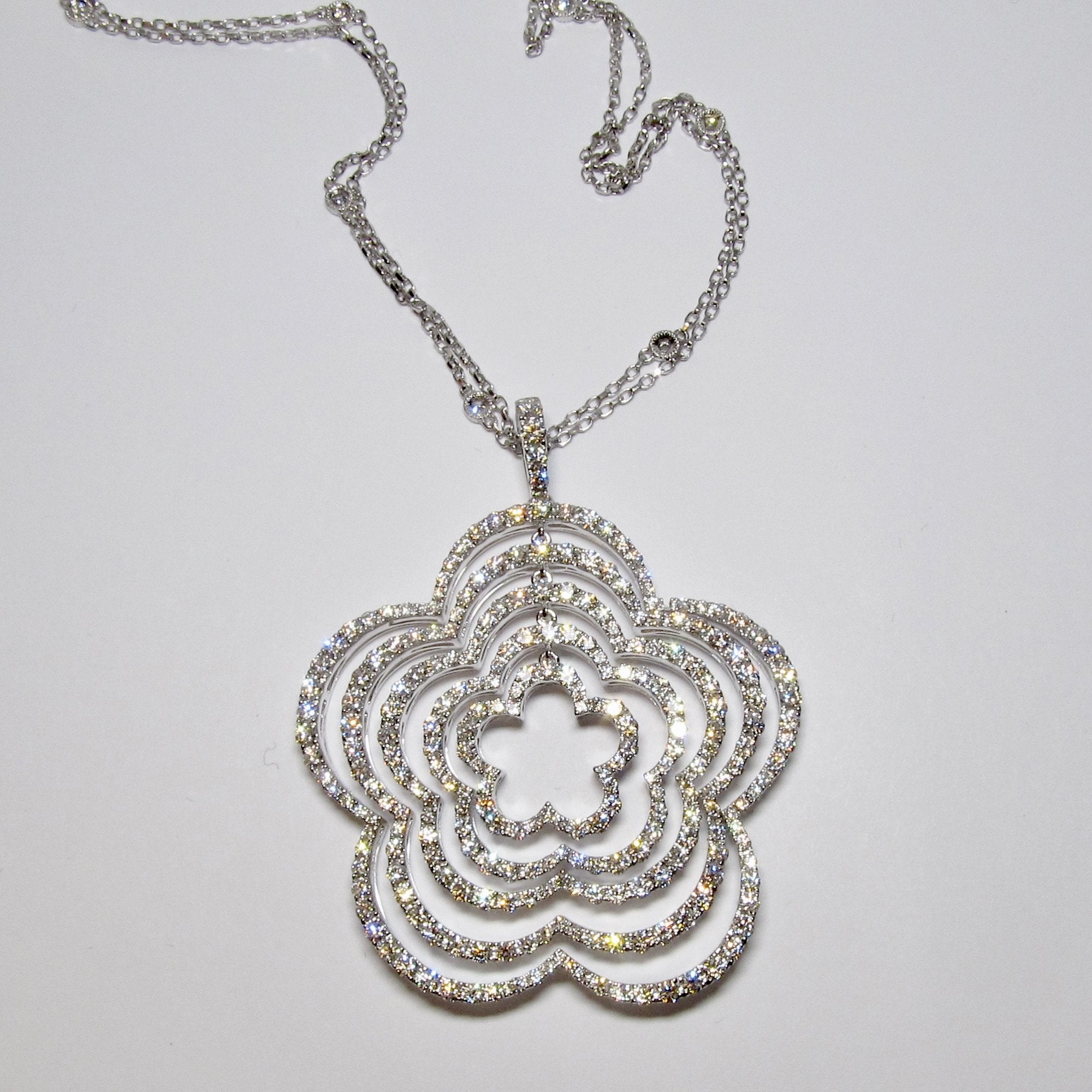 18k White Gold Diamond Multi Flower Necklace