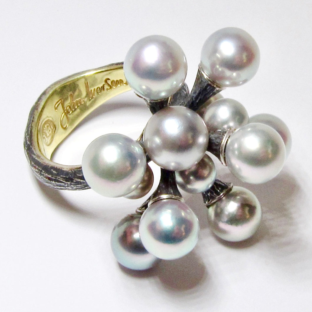 Pearl Jacks Ring