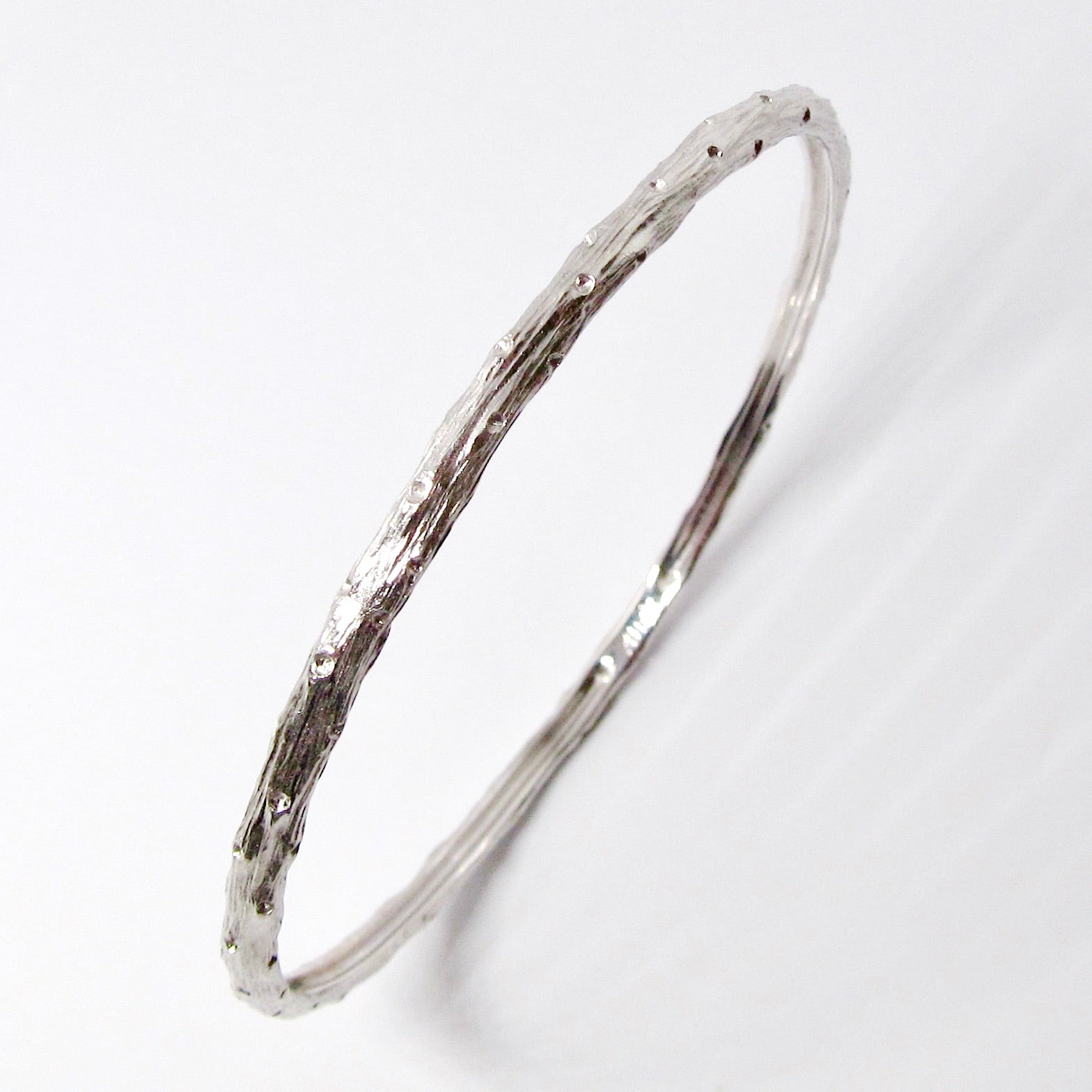 18k Gold Small Width Arbor Bangle (Available in White Gold and Rose Gold